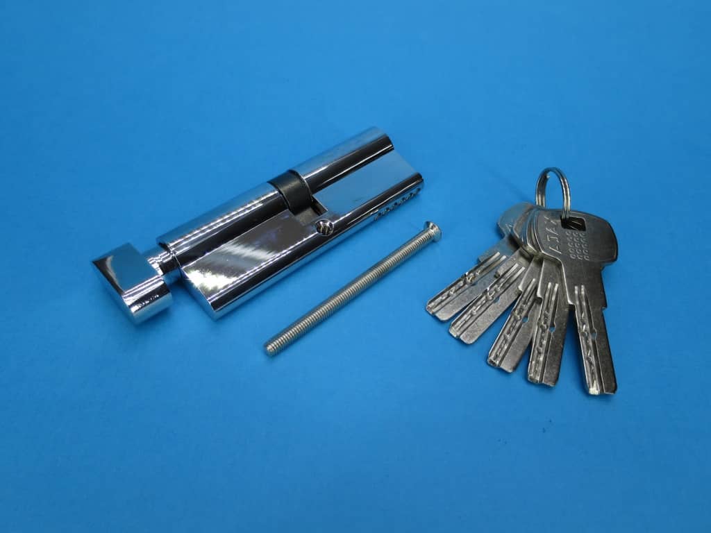 фото товара Цилиндровый механизм AJAX 90мм (45*45) ключ/вертушка, хром 5 перфо ключей
